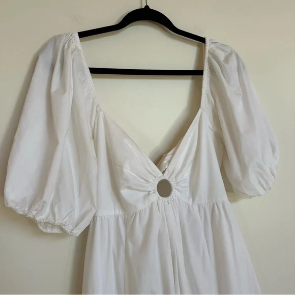 Abercrombie & Fitch White Puff Sleeve ORing Dress Size Medium - Picture 4 of 12